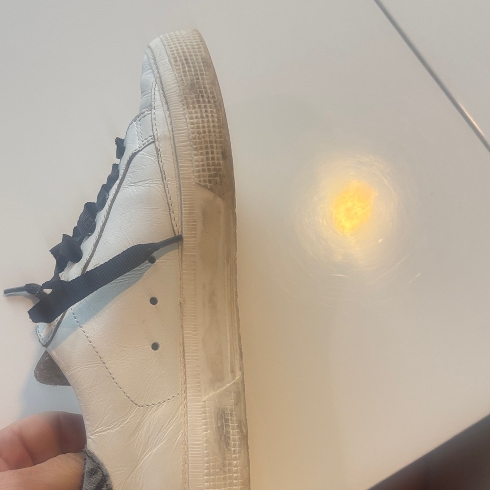 Woman's size 38 Golden Goose sneakers - Picture 6 of 10
